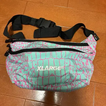 XLARGE 힙색 스카이블루와 핑크