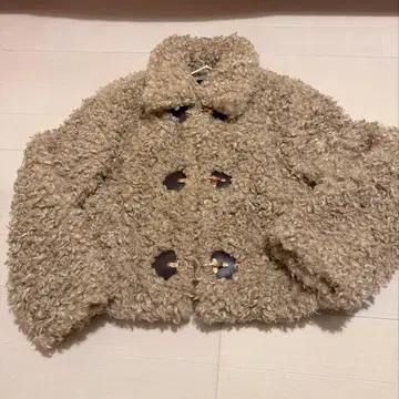 ZARA 페이크 보아 토글 자켓 베이지