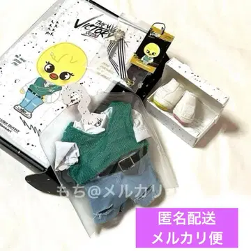 SKZOO 의상 VICTORY 필릭스