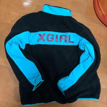 XGIRL 플리스 자켓 하프 지퍼 블랙/스카이블루