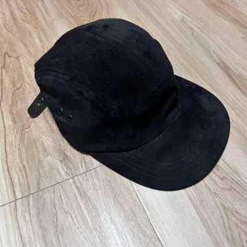 핸더 스킴 스웨이드 캡 블랙