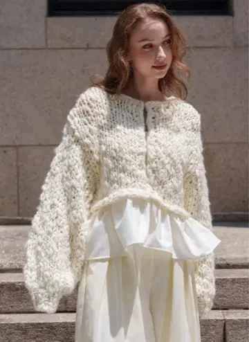 Acka. frill hand knit cardigan