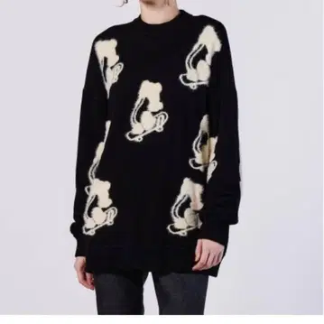 더블 스탠다드 클로징 베어 니트