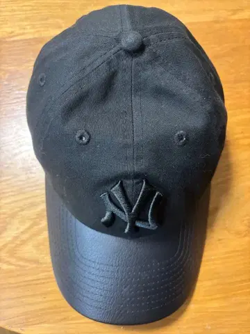 뉴욕 양키스 9TWENTY 캡