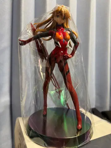 아스카 카시우스의 창 피규어