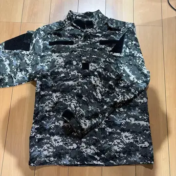 카모 패턴 밀리터리 라이크 자켓 디지털 카모플라주