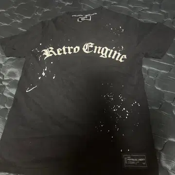 아담스 저글러 반팔