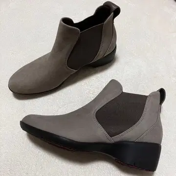 새상품급 핏핏 스웨이드 가죽 사이드 고어 부츠 그레이