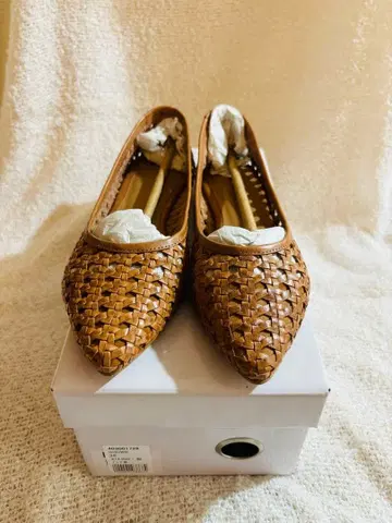 미사용 새상품 누키테파 36 메쉬 펌프스