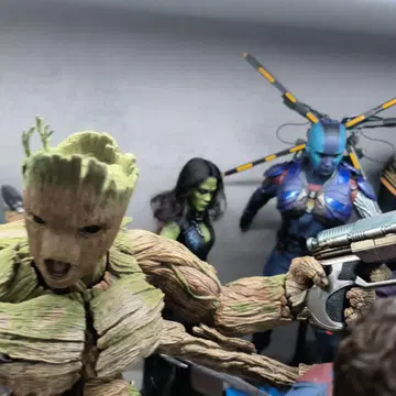 새상품급 핫토이즈 가디언즈 오브 갤럭시 1/6 가모라