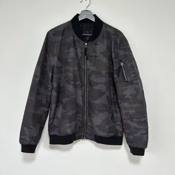 [ 이번 시즌 트렌드 아이템 ] ADMIX 블랙 카모플라쥬 MA-1 자켓