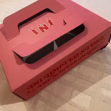 INI THE WINTER MAGIC 리미스트 한정판 박스