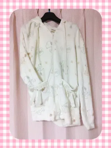 [ 70주년 한정판 ] 스누피 후드티 룸웨어 보들보들 화이트