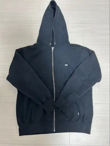 FTC 블랙 집업 후드티 M 사이즈