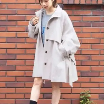 tiptop 미들 기장 트렌치코트 아이보리