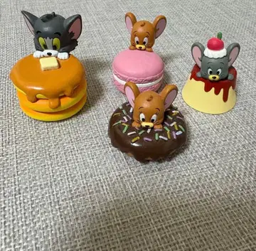 톰과 제리 가챠