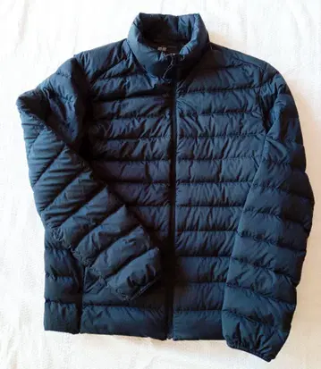 유니클로 울트라 라이트 다운 자켓 네이비 S