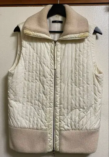 BOSS 아이보리 퀼팅 다운 베스트