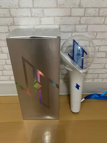 JO1 응원봉 초기