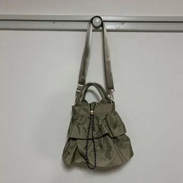 SHIPS 2way 나일론 프릴 숄더백 카키