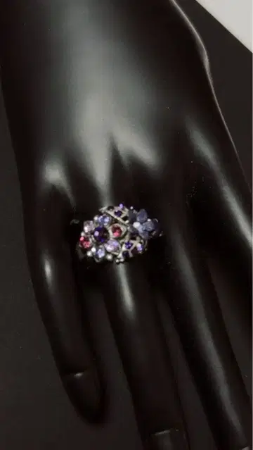 미하엘 네그린 다색 스톤 반지