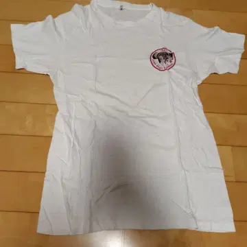 Hanes 80년대 빨간색 바터 화이트 T셔츠