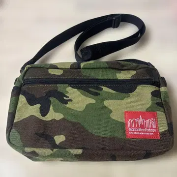 [ 미사용 새상품 ] 맨해튼 포티지 카모플라쥬 숄더백