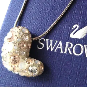 스와로브스키 화이트 포인티아쥬 하트 펜던트 목걸이