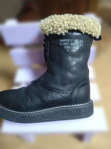 와이즈 어그 부츠 23.5cm 블랙