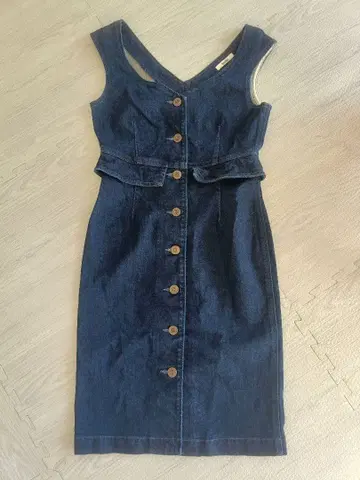 snidel 다크 데님 슬리브리스 원피스