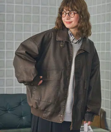 빈티지 스타일 인조 가죽 블루종