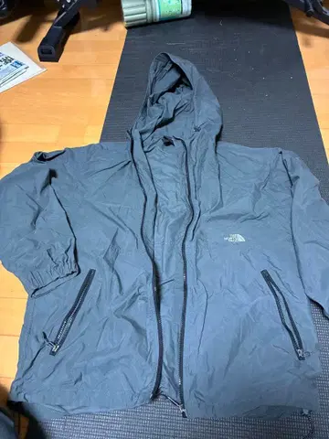 THE NORTH FACE 나일론 후드티 M 사이즈