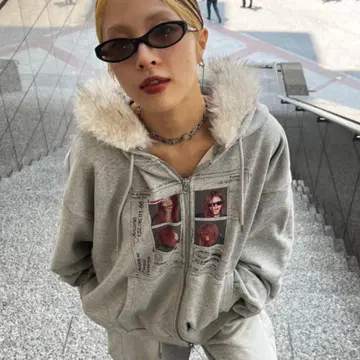 [ 25quee ] 가공 프린트 ZIP 후드티 그레이 jeanasis