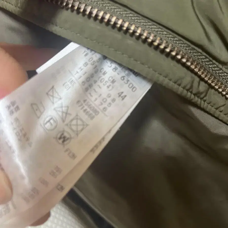 4번째 상품 이미지