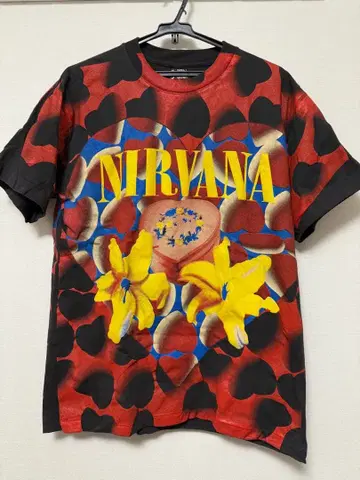 NIRVANA HEART SHAPED BOX 복사