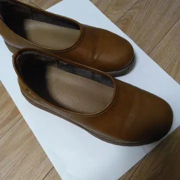 소파 브라운 슬립온