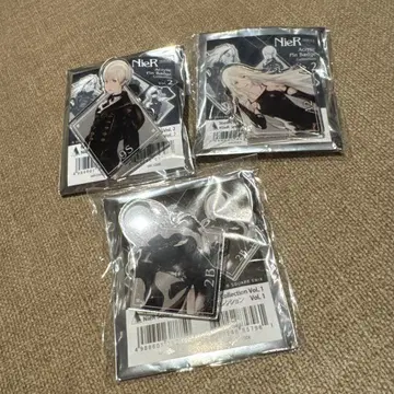 NieR:Automata 아크릴 배지 컬렉션 3개 세트