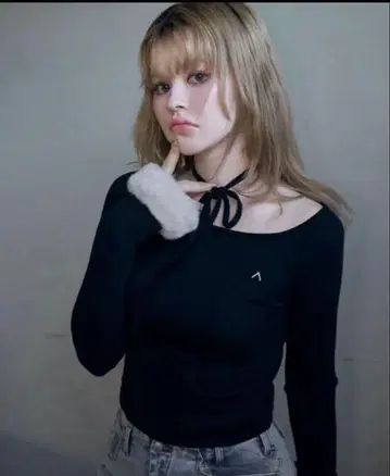 andmary Ravi 퍼 탑 미사용 새상품 정품