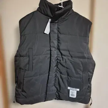 택 포함 미사용 새상품 HOUFCHNS 블랙 다운 베스트 L