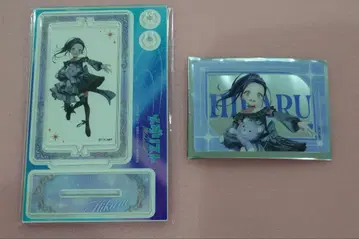 메달리스트 흑백 코디 회전 아크릴 스탠드 + 클리어 카드 오카자키 히카루