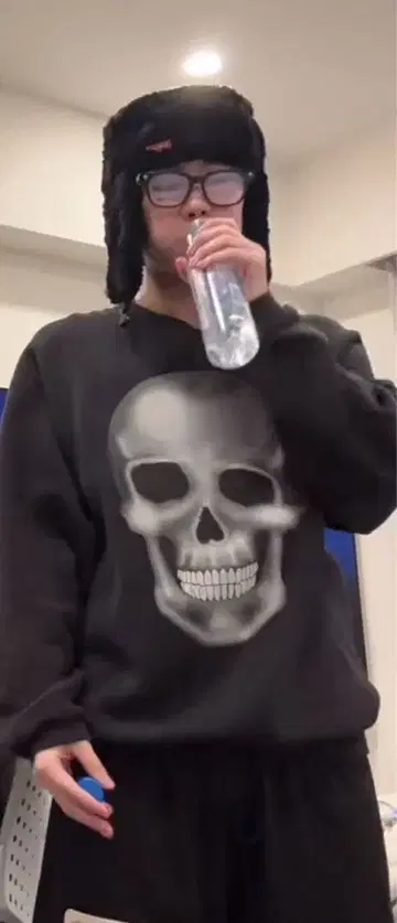 Real 군 착용 tultex 해골 맨투맨