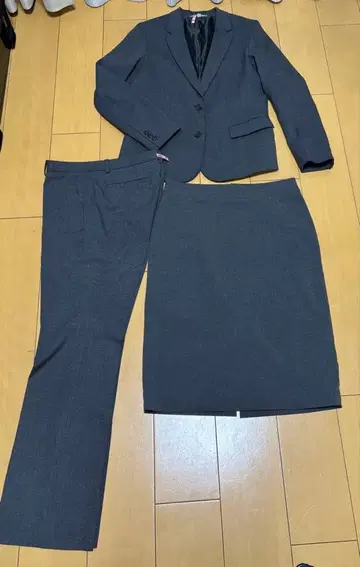 유니클로 여성 수트 3세트 다크 그레이 L 사이즈
