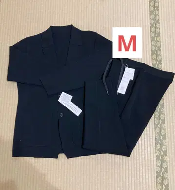 M 사이즈 새상품 미사용 파자마 수트 밀라노 리브 자켓 셋업 블랙