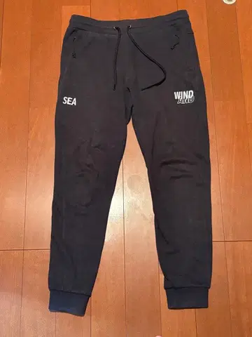 WIND AND SEA 맨투맨 조거 팬츠 네이비