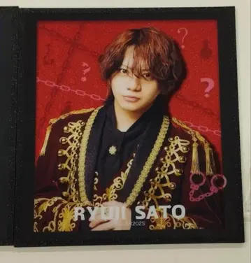 액터즈 리그 레인 복권 E상 아크릴 색지 사토 류지