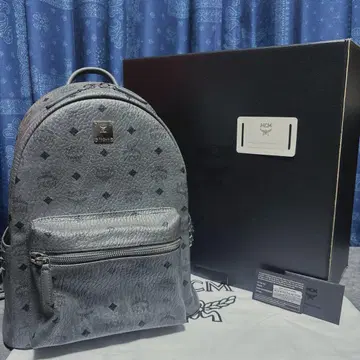 MCM 백팩 스터드 백팩 그레이