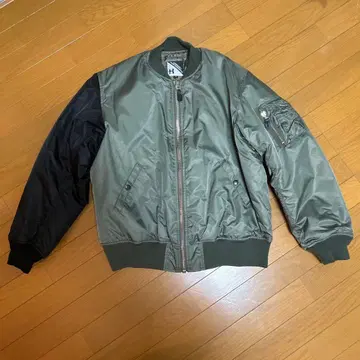 HUF x UNITED ARROWS MA-1 플라이트 자켓