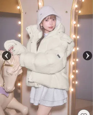 미셸 마카롱 후디 보아 숏 블루종 michellMacaron