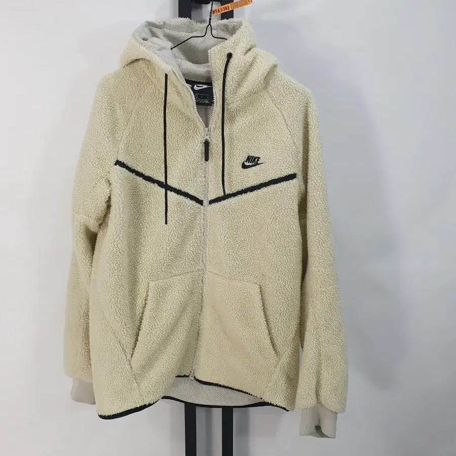 tech fleece sherpa