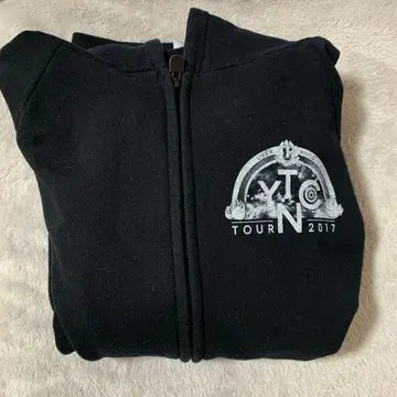 UVER world TYCOON 후드티 M